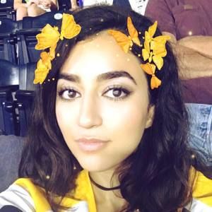 Meet your Posher, Sahar