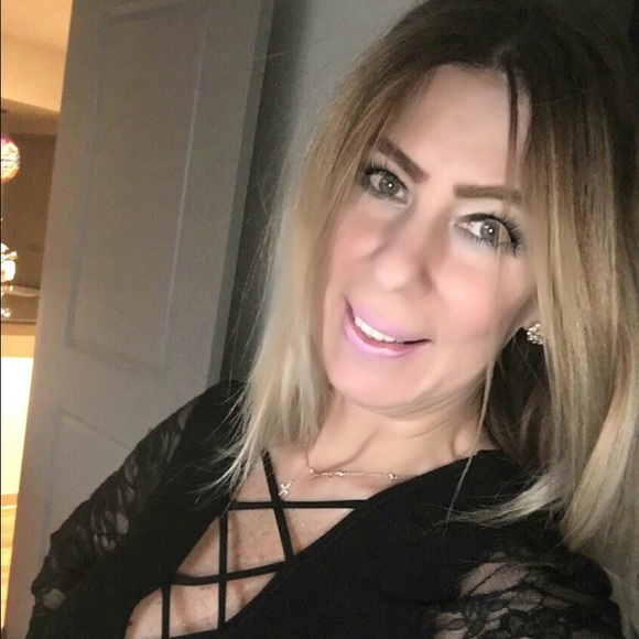 Meet your Posher, Yadira