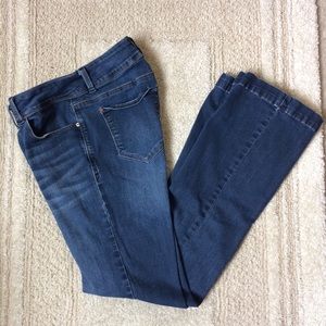 Kensie You Look Timeless Curvy Bootcut jeans 30