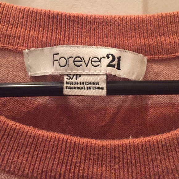 Striped, 3/4 Sleeve Forever 21 Top - Picture 2 of 3