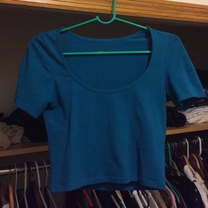 VS blue crop top