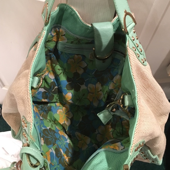 Canvas tote - Picture 2 of 2