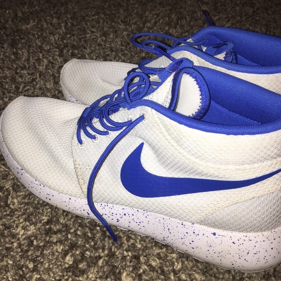 Custom Nike Roche Runs - White/Blue