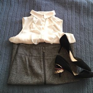 Banana Republic Pencil Skirt •[SIZE 2]•