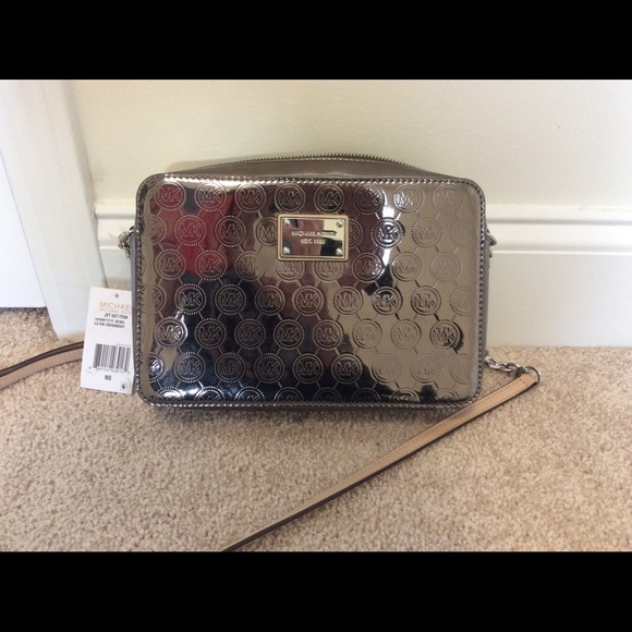 NWT Michael Kors large crossbody Make an Offer!