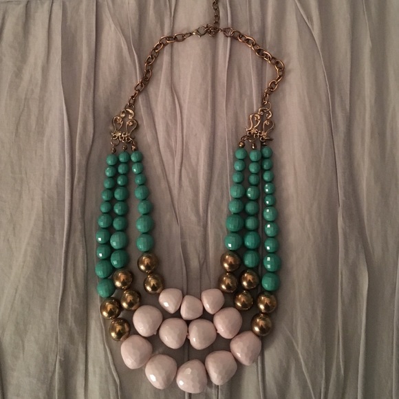 Jewelry - Beautiful never worn necklace