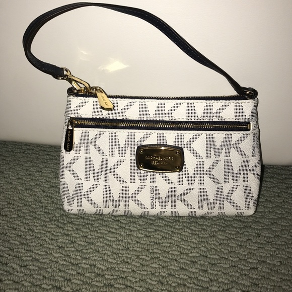 Michael Kors monogram purse