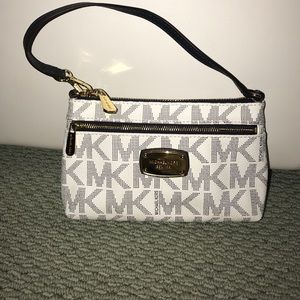 Michael Kors monogram purse