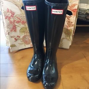 Hunter Tall Gloss Black Adjustable Back Boot