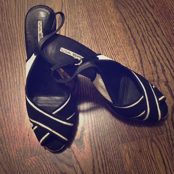 Black and white with wood heel by Via Spiga