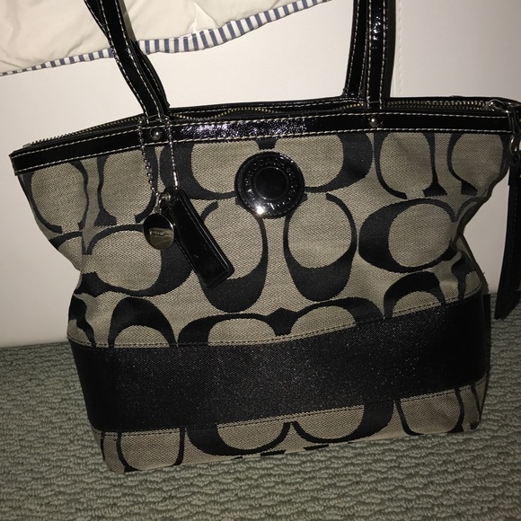 Authentic Coach small tote