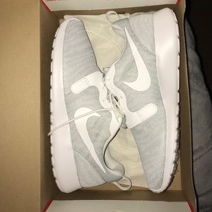 Nike Roshe One KJCRD