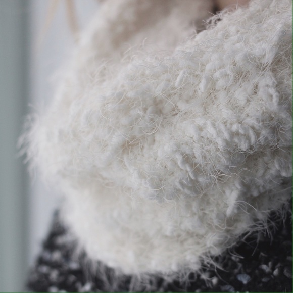 SOLD OUT - Picture 3 of 3