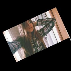 Meet your Posher, Lorraine