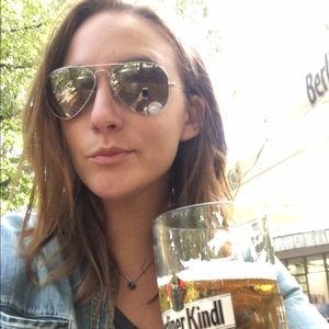 Meet your Posher, Allison