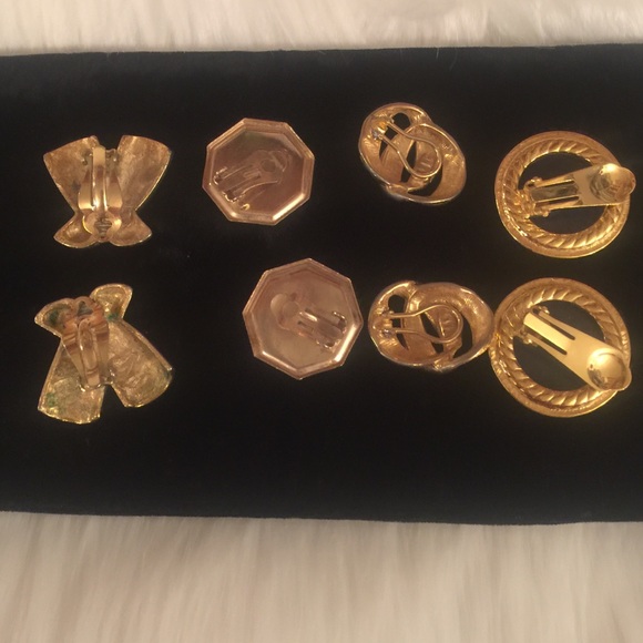 Bundle of 4 Vintage Clip On Earrings - Picture 2 of 2