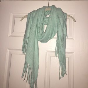 Blue/green, super warm scarf