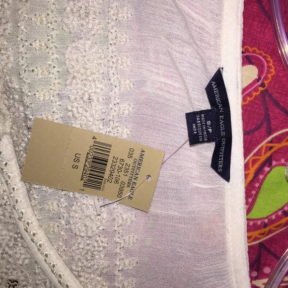 White flowy American Eagle shirt/blouse - Picture 3 of 3