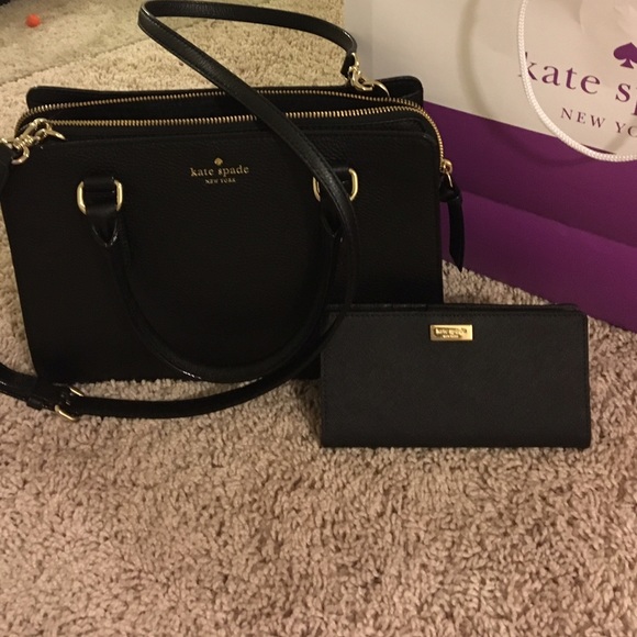 RESERVED for Analysa ♠️Kate Spade Satchel ♠️