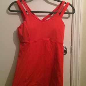 Lululemon size 8 orange/coral yoga top