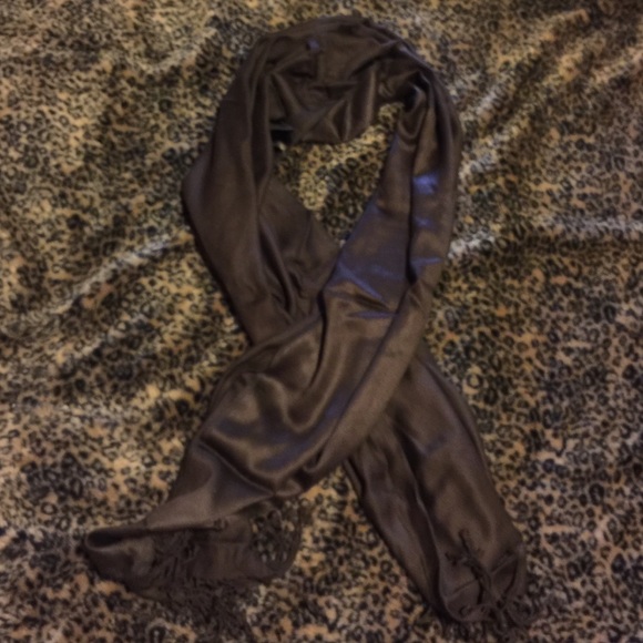 Large wrap around scarf