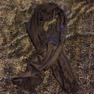 Large wrap around scarf