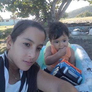 Meet your Posher, Michel