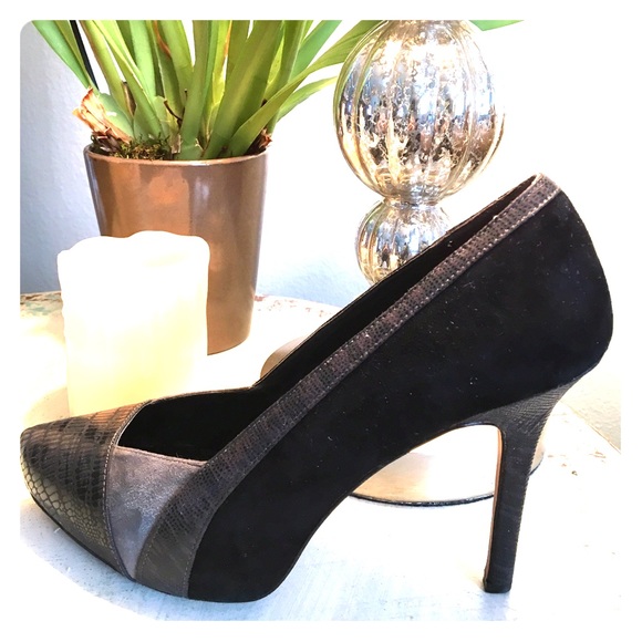 What's House Black Market Heels