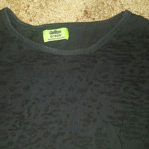 CROCS Tops - Long sleeve tee shirt animal print xl CROCS Tops - Long sleeve tee shirt animal print xl