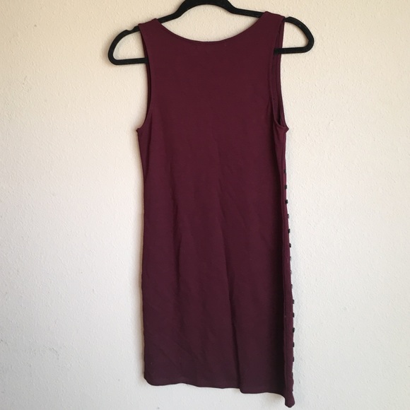SOLD✖️ Jeweled Burgundy Shift Dress - M - Picture 2 of 4