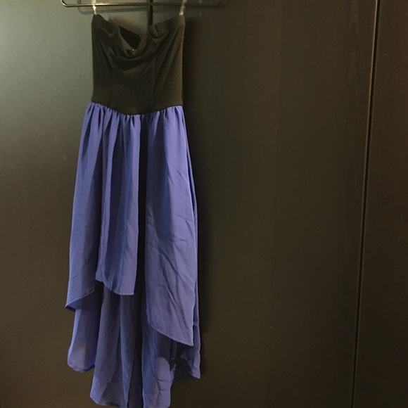 High-Low dress - Picture 1 of 2