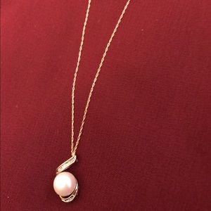 NEW 10k pearl charm necklace