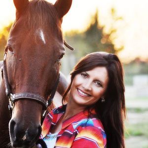 Meet your Posher, Dana