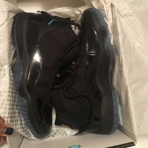 Men's Jordan Sneakers (Never worn)