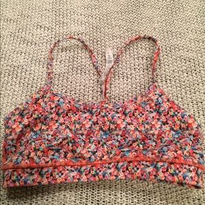 Lulu 'Flo Y' Sports Bra.  Size 8.