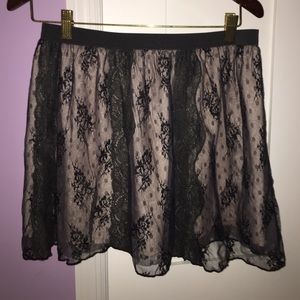 American Eagle black lace skirt