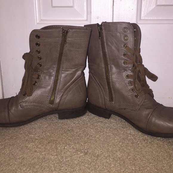 Stone Color Combat Boots - Picture 2 of 3