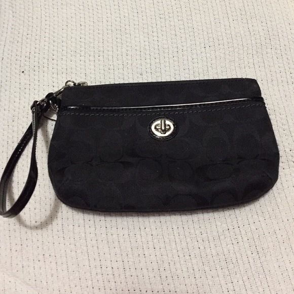 Coach wristlet-Black