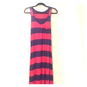 Navy blue and red maxi dress! ☀️