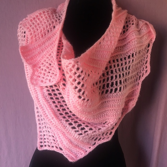 Pink crochet Shawlette