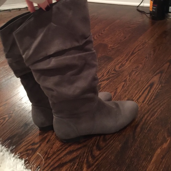 Grey calf boots