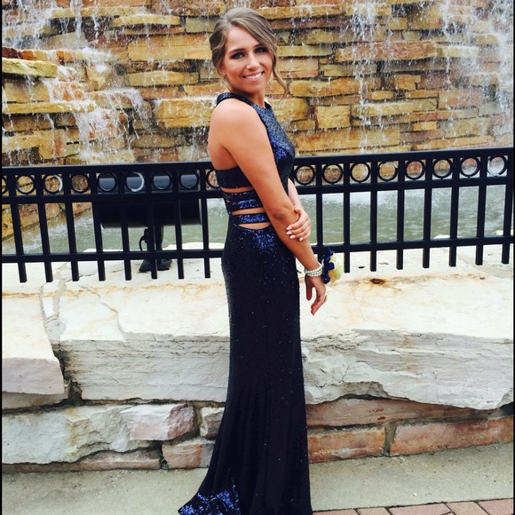 Navy blue prom dress