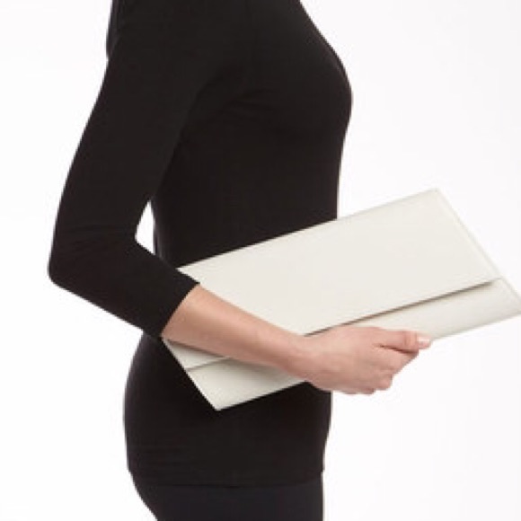 Saint Laurent diagonale red clutch - Picture 2 of 4