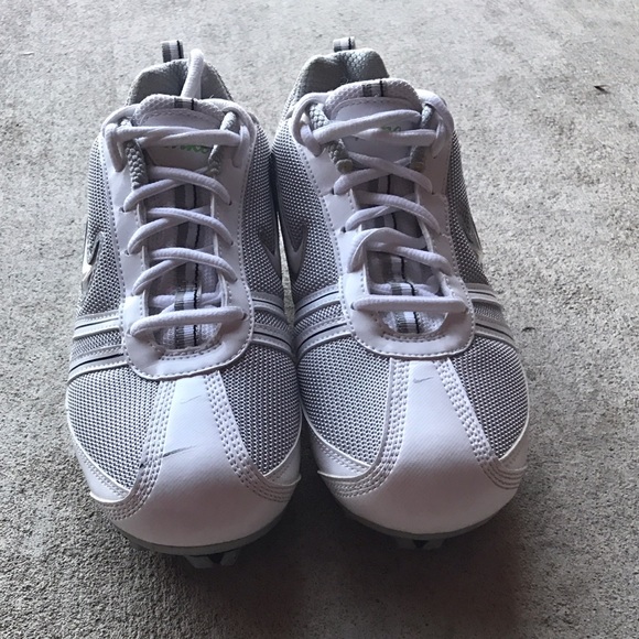 NEW Nike Women's Cleats