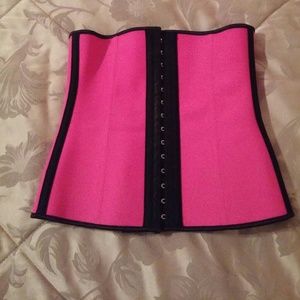 Waist trainer