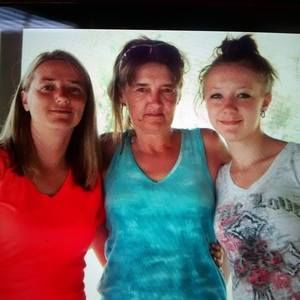 Meet your Posher, Tina