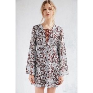 Red/White Ecoté Long-sleeve Dress