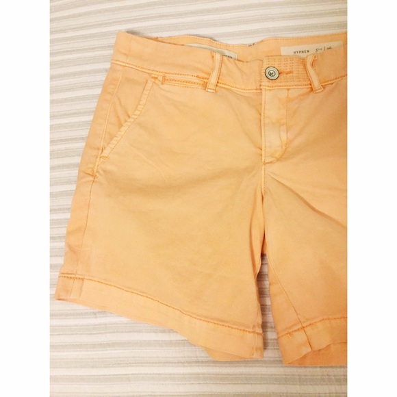 pilcro and the letterpress hyphen shorts