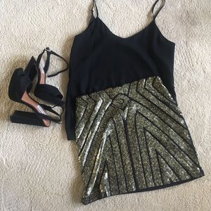 Gold sequin mini skirt Gold sequin mini skirt