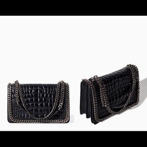 ✨✨✨Host Pick✨✨✨Zara Croc/Chain City Bag